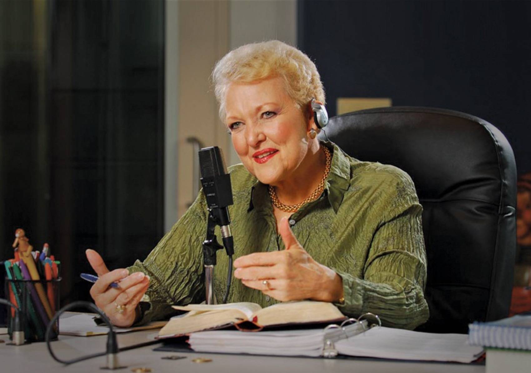 朱恩·亨特：14岁那年，我计划杀死父亲